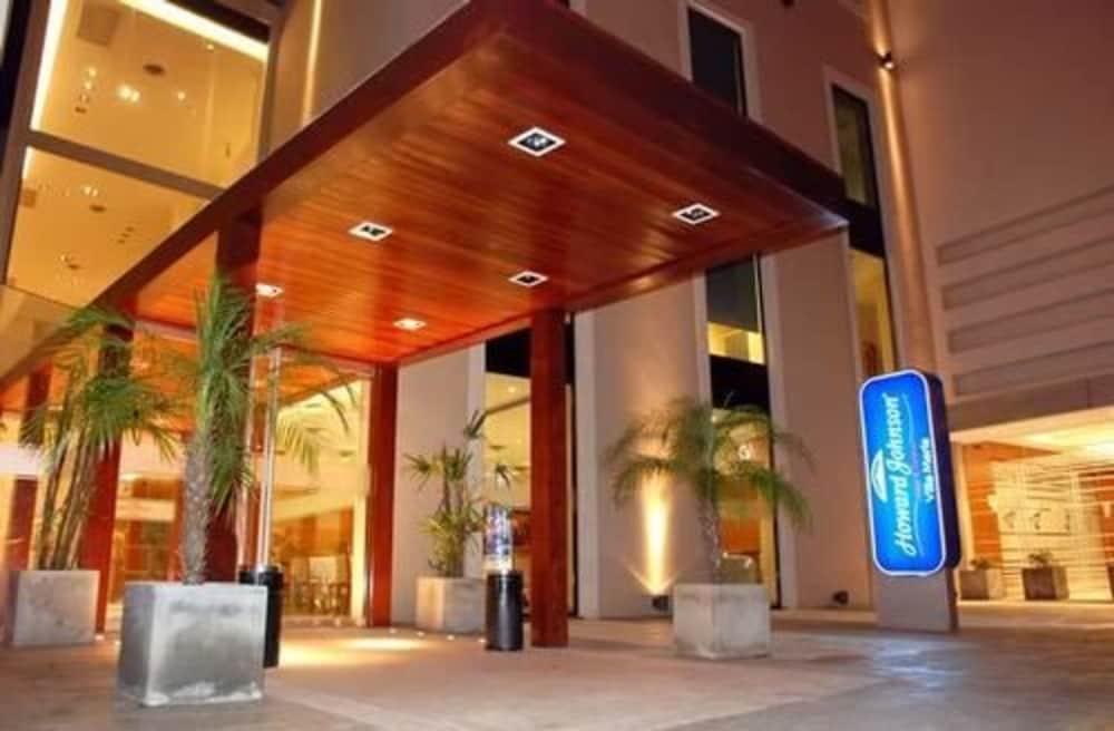 玛丽亚豪生别墅酒店及赌场 Villa María 外观 照片